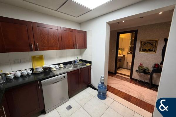 VACANT | MOTIVATED SELLER | 2 BEDROOM